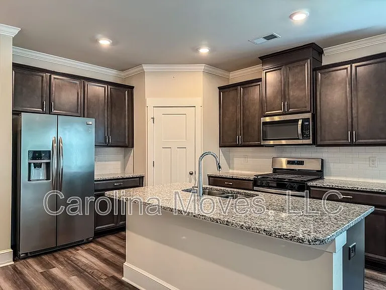 312 Obsidian Ct — Photo 5