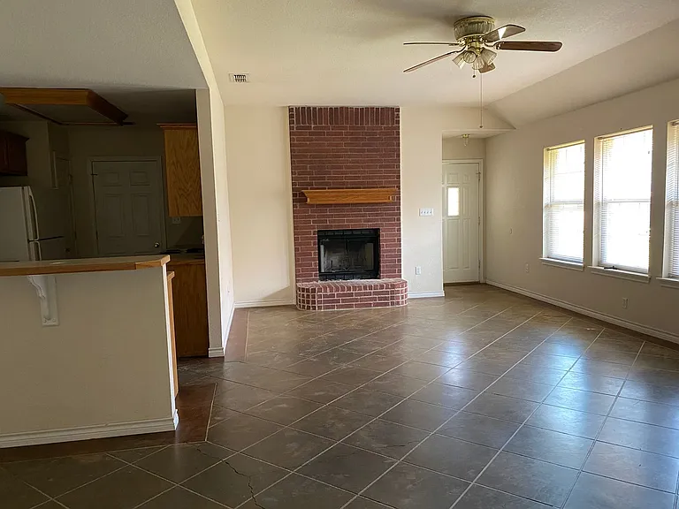 2451 Patriot Commons Rd — Photo 10