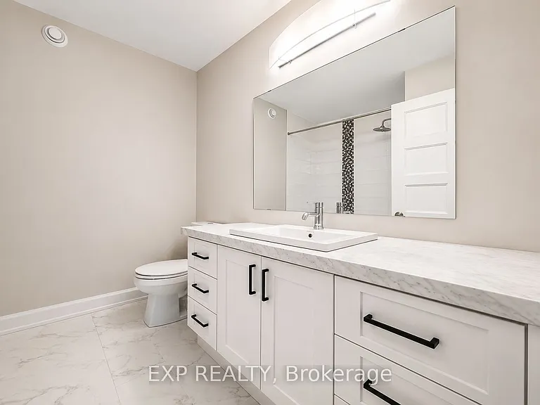 528 Lucent St — Photo 22