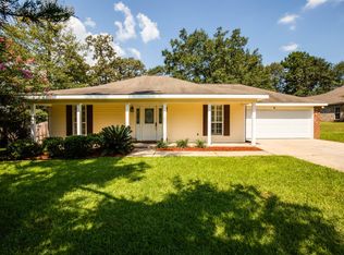 51 Ratcliff Rd, Sumrall, MS 39482