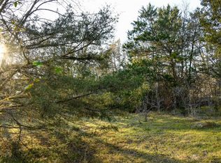 911 Benton St, Bonham, TX 75418