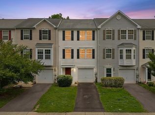 185 Scarboro Dr, Bunker Hill, WV 25413