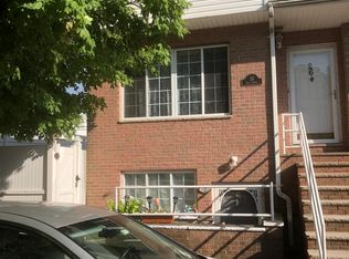 26 Iris Ct #2, Staten Island, NY 10309