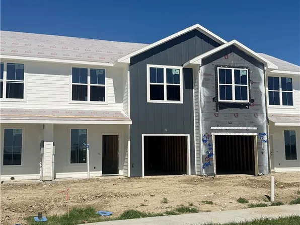 10669 Berry Branch Ln, College Station, TX 77845