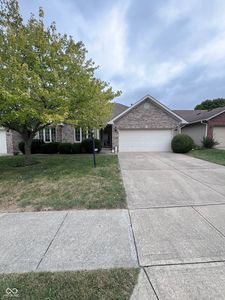 524 Silver Fox Ct, Indianapolis, IN, 46217