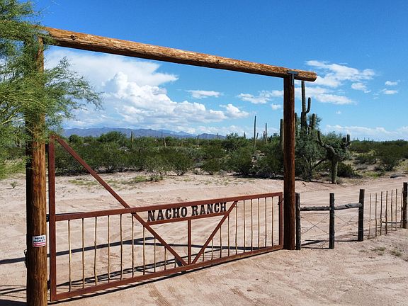4th image of 1 N Nacho Ranch Trl
