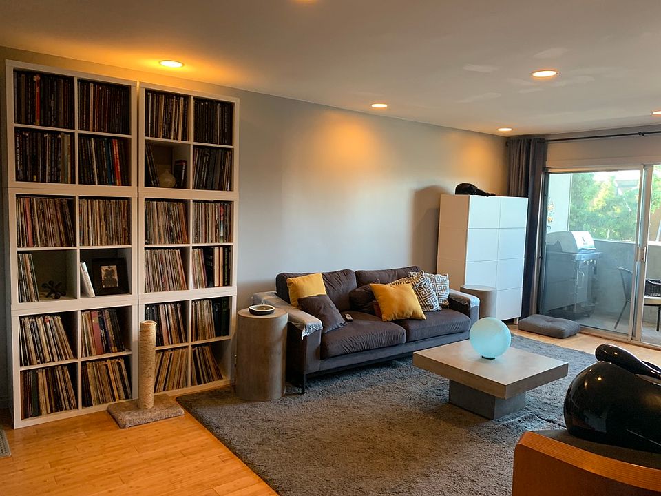 1st image of 1124 N La Cienega Blvd APT 307