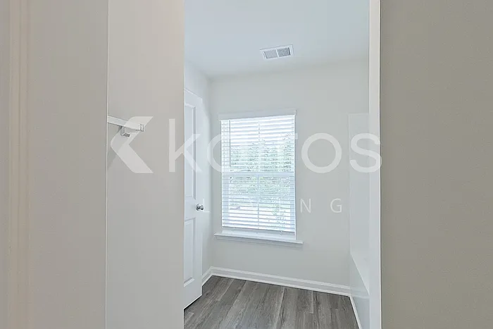 43 Springdale Rd — Photo 16