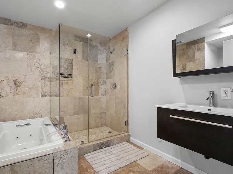 9842 Portola Dr — Photo 39