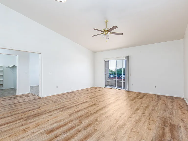 10553 Pine Glen Ave #205 — Photo 10