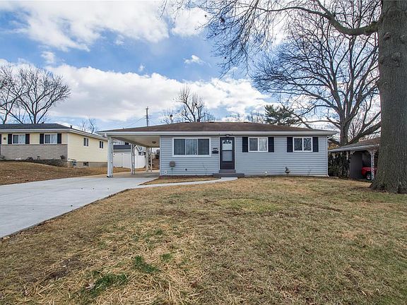 2nd image of 830 Cormar Dr