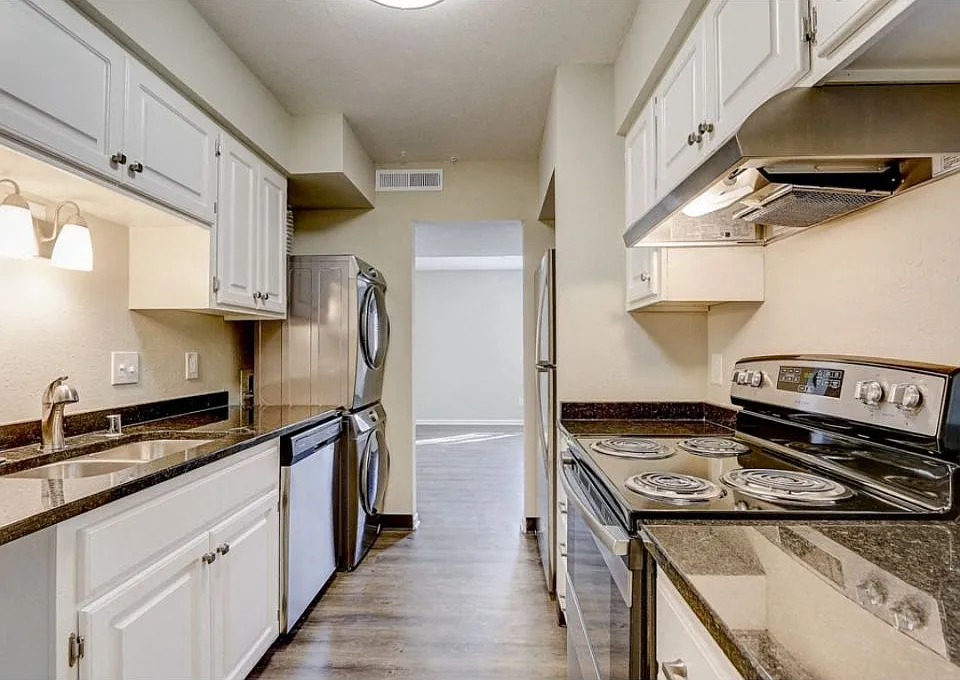 Lake Country Village Apartments