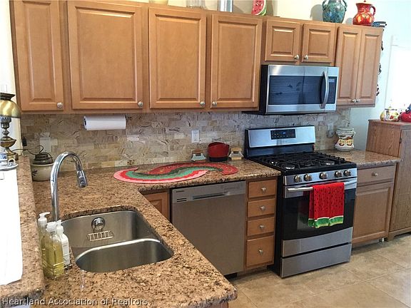 4th image of 1481 Stone Ridge Cir