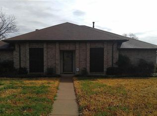 8722 County View Rd, Dallas, TX 75249