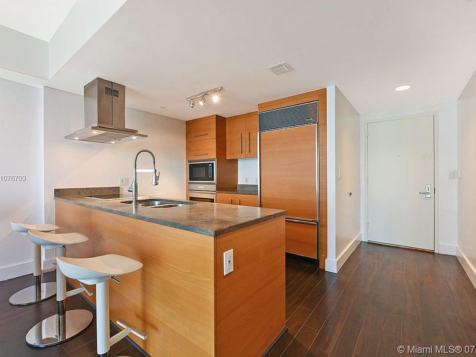 1st image of 495 Brickell Ave #1108