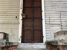 1132 Lowerline St, New Orleans, LA