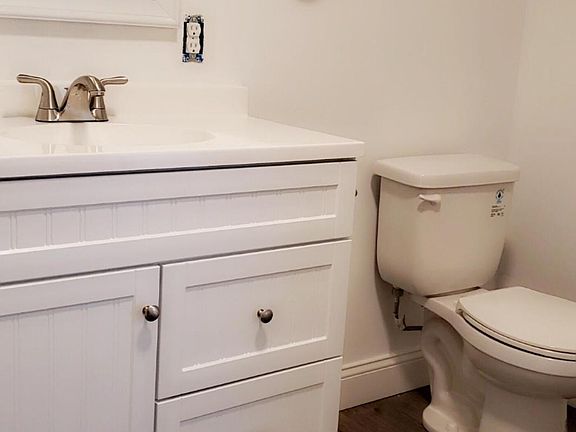 4th image of 541 Kentucky St