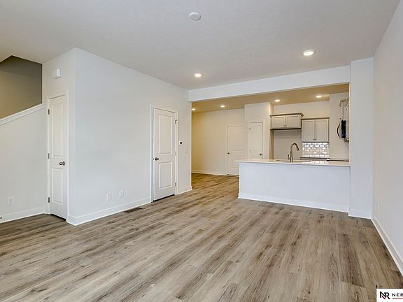 4th image of 4580 Schilling Ct