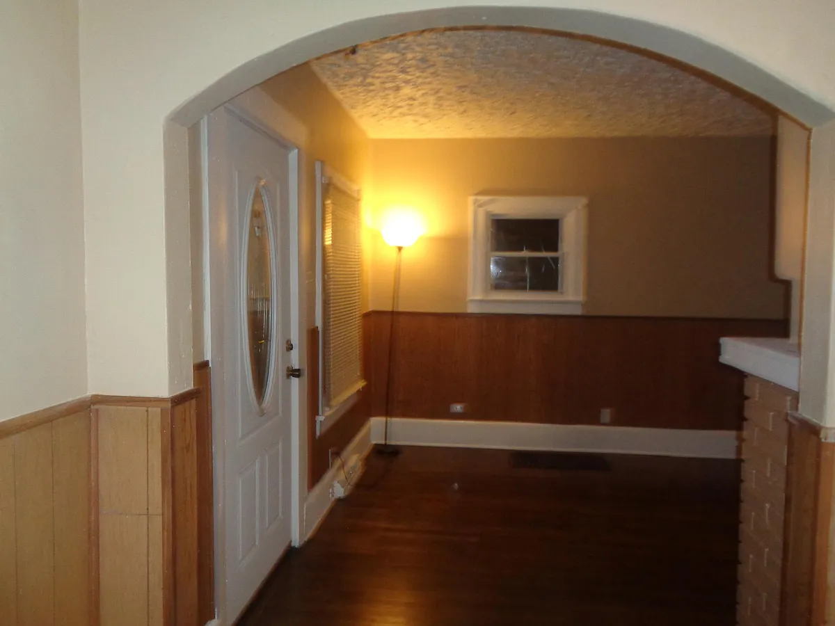 Building Photo - 886 Storer Ave