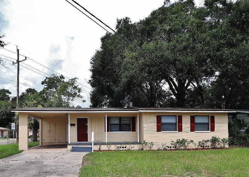 1st image of 1901 University Blvd N