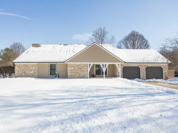 1055 Arroyo Rd, Greenwood, IN 46143