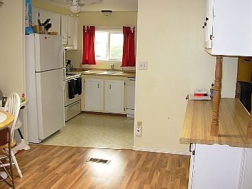 5th image of 46 Elmwood Dr