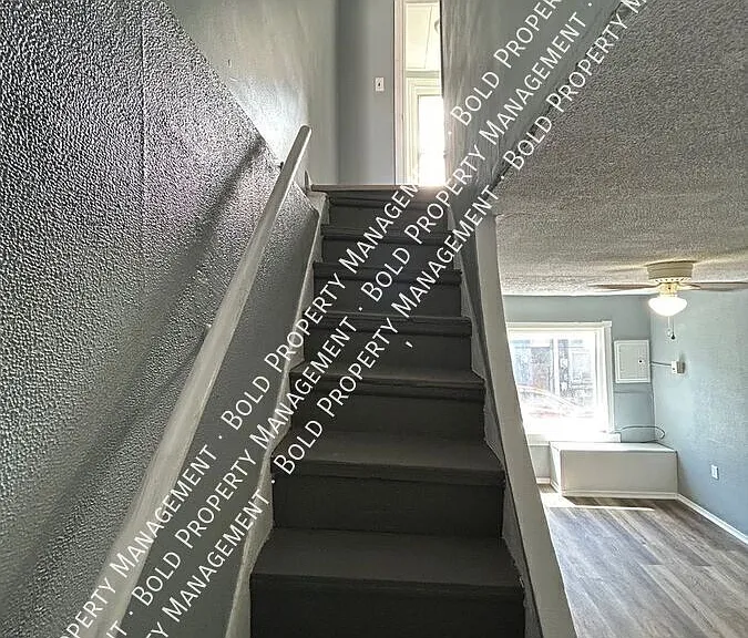 1053 Culvert St — Photo 5