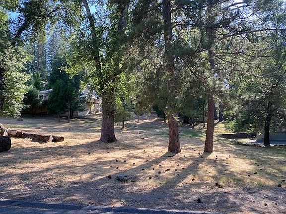 2nd image of 20782 Buttercup Cir