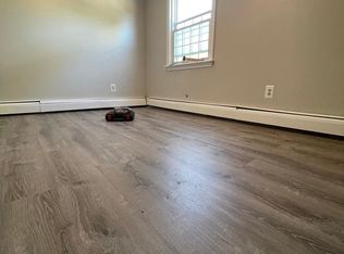 159 Main St #2, Amesbury, MA 01913