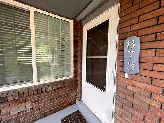 2nd image of 873 E Princeton Ave