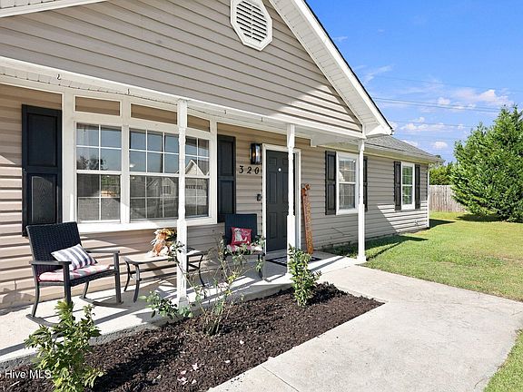 2nd image of 320 Josie Court
