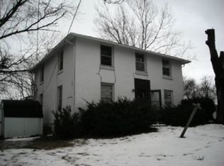 619 19th Ave N, Clinton, IA 52732