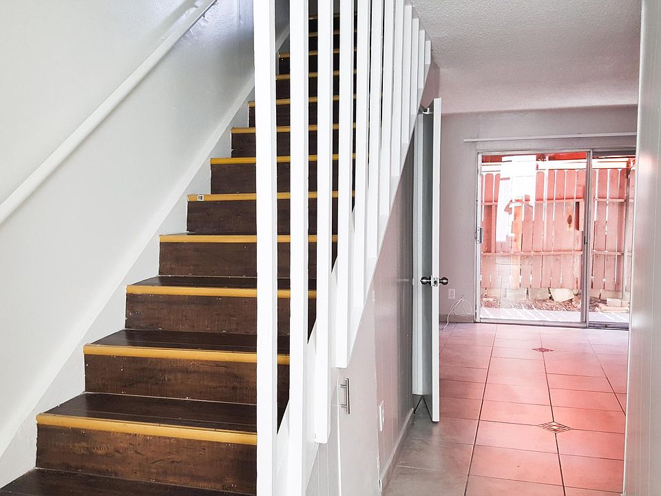 1st image of 844 Chestnut Ave APT 33