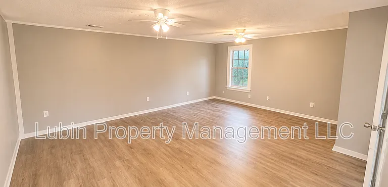 1758 McMillan St — Photo 2