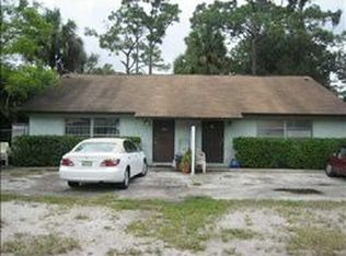 442 Tall Pines Rd, West Palm Beach, FL 33415