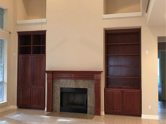 4th image of 2628 Collingwood Dr