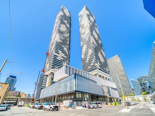 55 Cooper St E, Toronto, ON