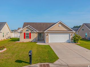 610 Leprechaun Ln, Murrells Inlet, SC 29576