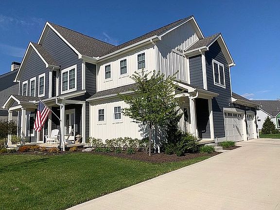 2nd image of 10790 Honeysuckle Way