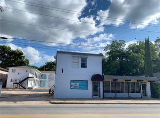 2611 E Cesar Chavez St #105, Austin, TX 78702