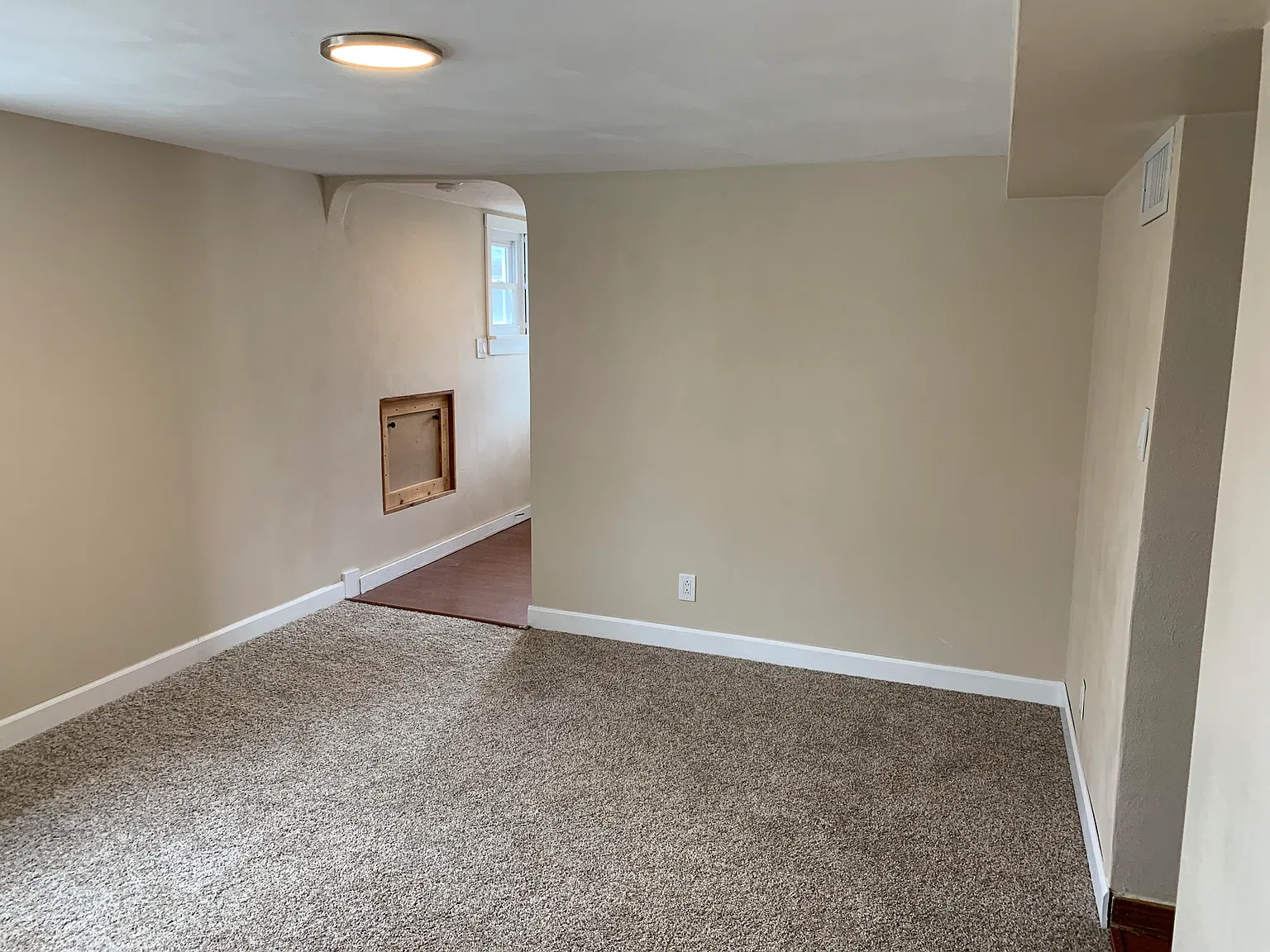 1 bed, 800 sqft, $800 — Photo 3