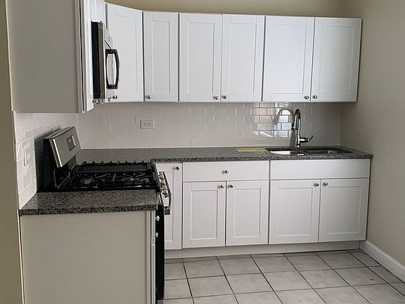 5th image of 6060 W Fullerton Ave #1