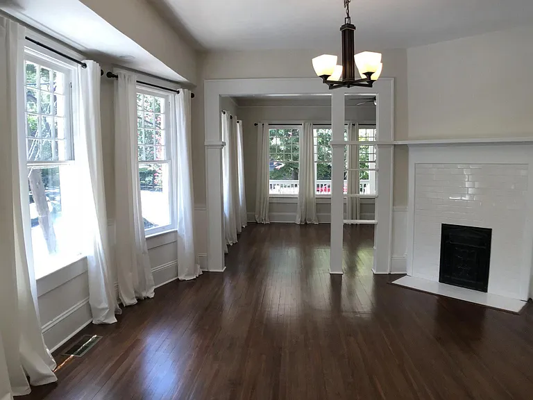 955 Myrtle St NE — Photo 9