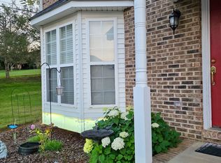 300 Waterford Ct, Johnson City, TN 37615