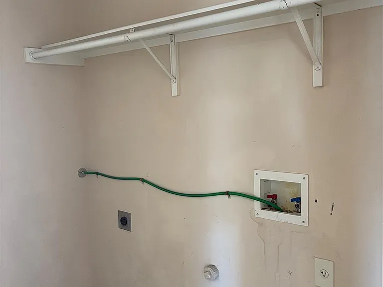 11501 Knapple Cv — Photo 26