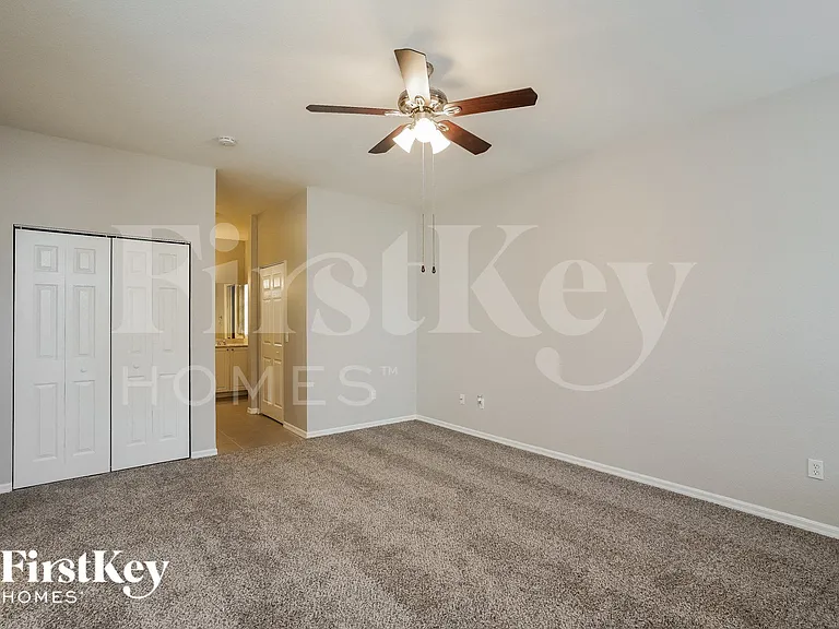 17528 Braddock Rd — Photo 9