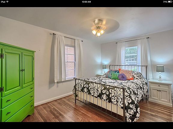 2nd image of 1901 Forest Ave