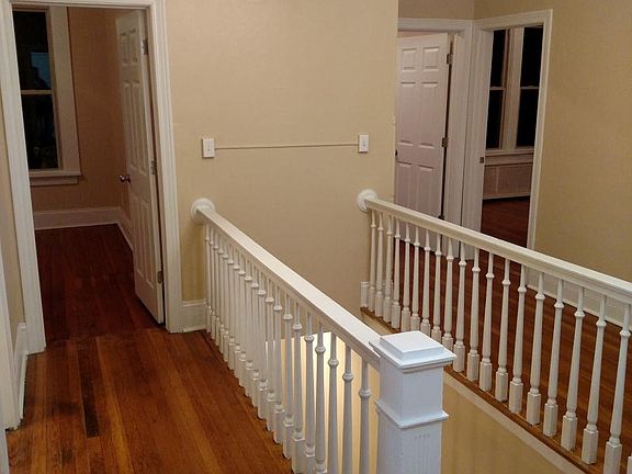 4th image of 1620 W Leland Ave APT 2