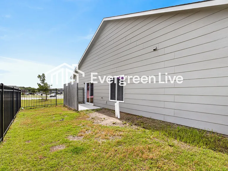102 E Santa Fe Cir — Photo 22