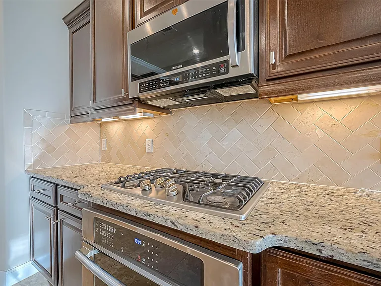 10839 Paula Bluff Ln — Photo 17